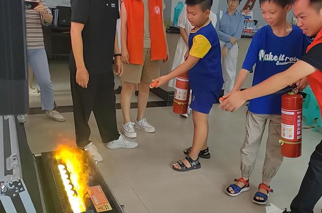 灭火设备：革新消防安全培训的科技利器九游会j9登陆TiMiFire模拟(图2)